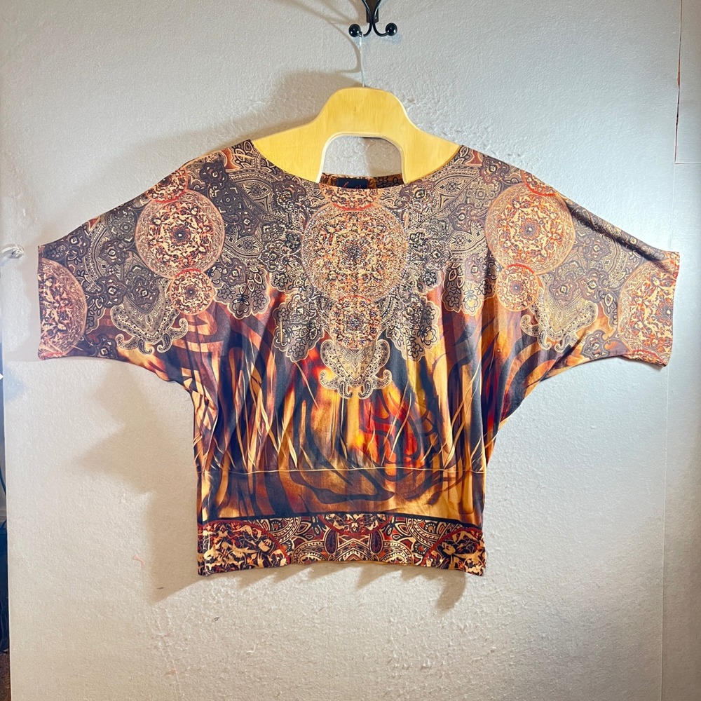 1201 | Boho Paisley Medallion Ornate Dolman Banded Waist Blouse USA Women 1X